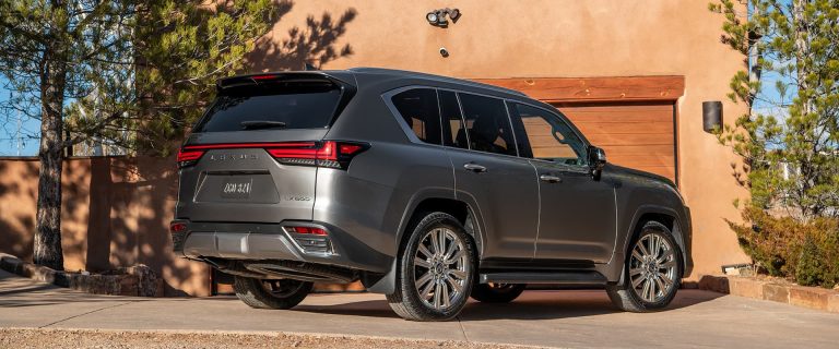 Lexus LX600 VIP - Ảnh 3