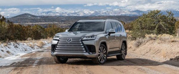 Lexus LX600 Urban